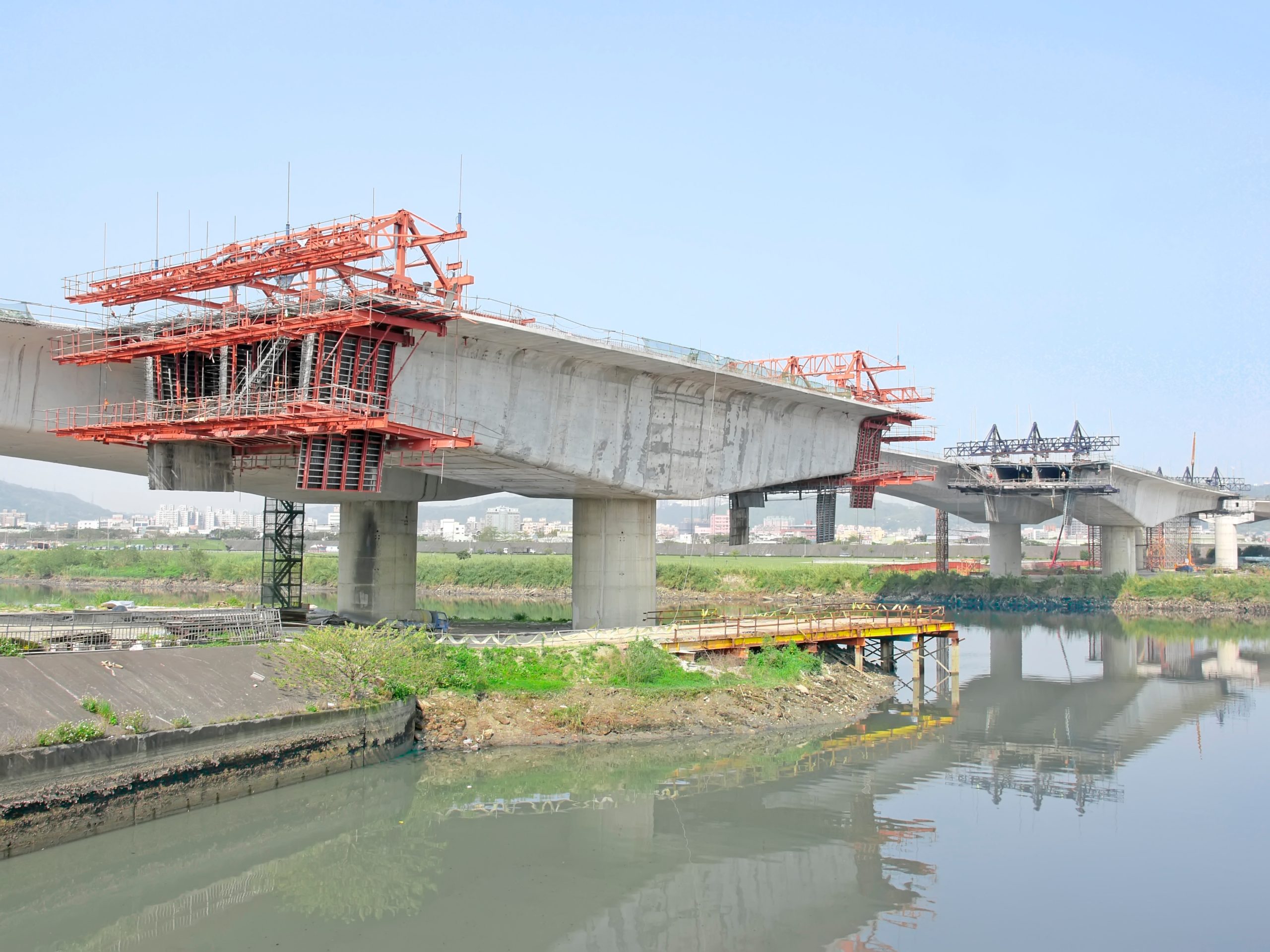 Analiza i projektowanie mostu z wykorzystaniem metody wspornikowej