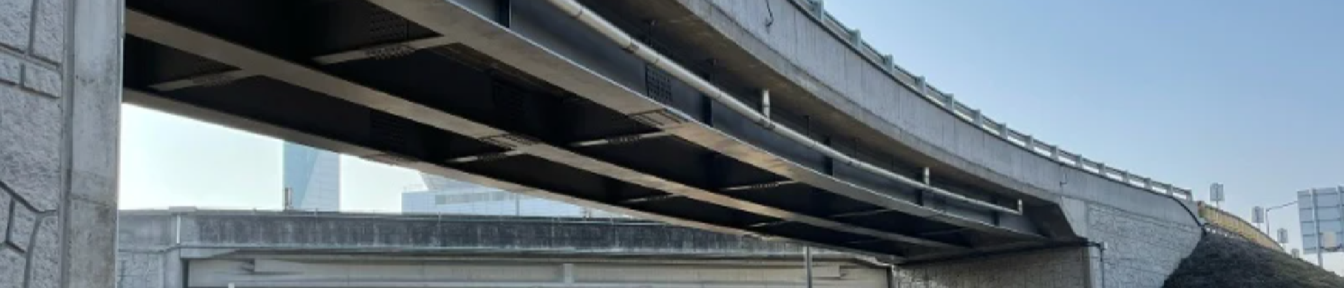 Projekt mostu zintegrowanego o konstrukcji zespolonej stalowo-betonowej